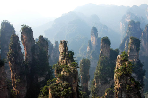 2000块钱去广州可以旅游几天呢怎么玩比较划算呢求旅游攻略,在广州想和女朋友去三亚旅游第一次去旅游求攻略谢谢各位费用两个人在56千左右去大概34天