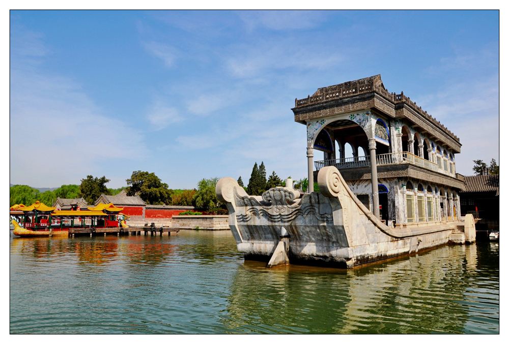 北京著名旅游景点票价现在分别是多少（北京经典旅游价格查询）