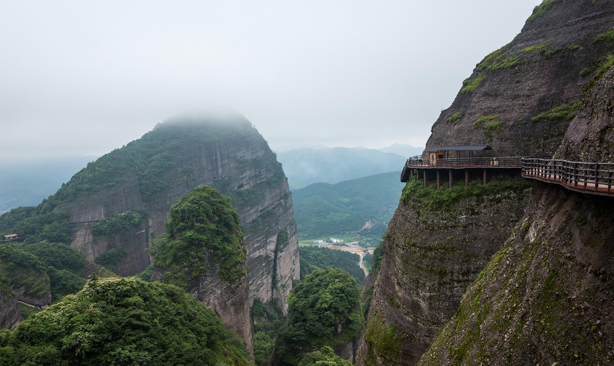 南武当旅游景区,走进湖北黄冈大别山不要门票的南武当是出游散心的好地方吗