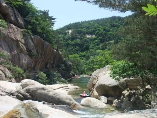 栖霞天崮山旅游一日游,周末带孩子烟台周边旅游听说天崮山不错有去过的吗给分享一下