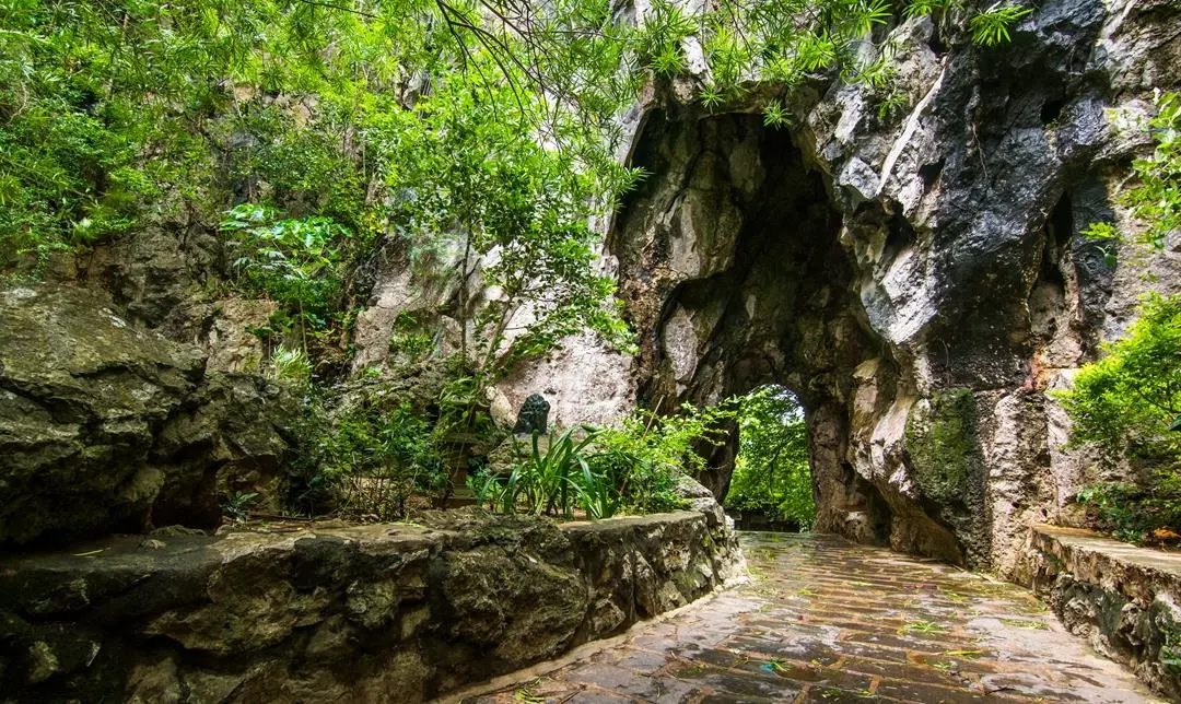 越南岘港旅游攻略,求越南岘港自助游详细攻略