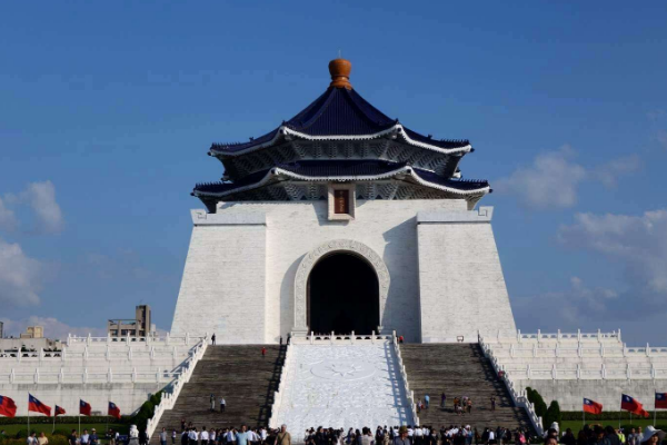 台湾冬天旅游攻略,台湾旅游攻略1月份去穿什么衣服好