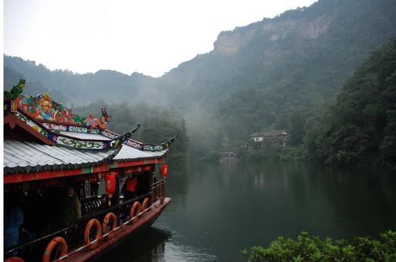 青城山有那些旅游景点,青城山–都江堰景区有哪些旅游景点极其价值