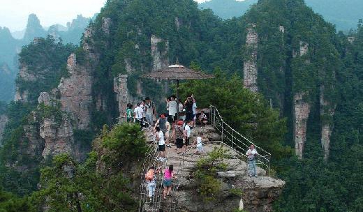 凤凰古城到张家界旅游攻略,凤凰古城张家界旅游攻略