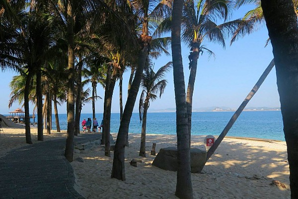 海南有哪些旅游景点,海南都有哪些景点海南旅游必去的十大景点