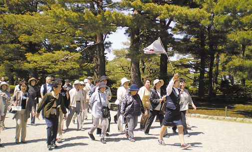 出国旅游报团价格,出国旅游一般需要多少钱