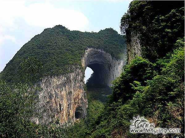 格凸河景区旅游,格凸河风景名胜区的景区特点