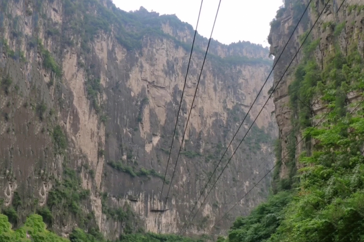 太行山大峡谷有哪些好玩的（太行山三日游）