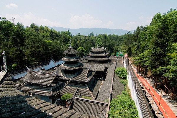 恩施旅游攻略必玩的景点,想去恩施旅游玩两天有什么好推荐的旅游攻略