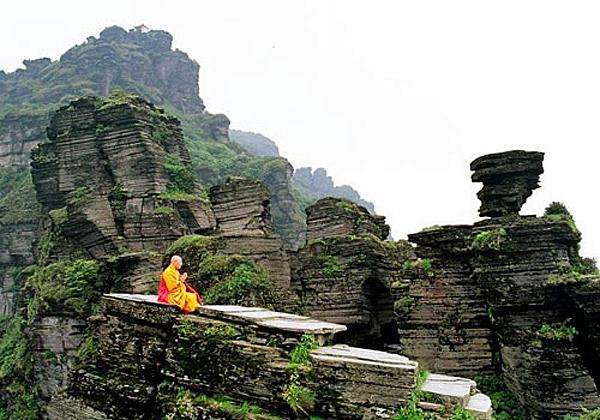 九寨沟黄龙有哪些经典旅游攻略（经典旅游攻略）