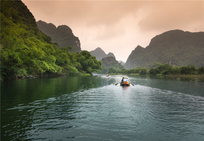 国内有哪些适合体验特色民族风情的旅游景点（民族风情旅游景点）