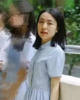 为什么深圳的女学生都可以披着头发