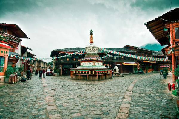 去香格里拉旅游团,去香格里拉旅行报团的话大概多少钱