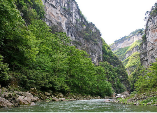 南江大峡谷有什么好玩的地方（南江大峡谷景点二日游）