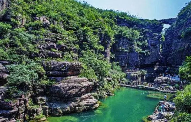 西宁市区旅游景点,西宁市区有哪些旅游景点西宁郊区呢西宁周边呢