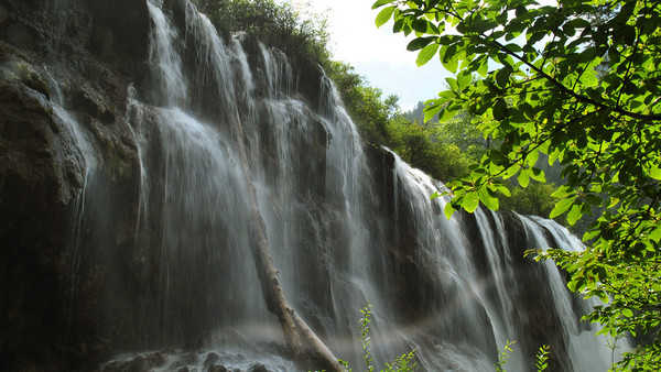 4月九寨沟旅游价格,几月去九寨沟最好