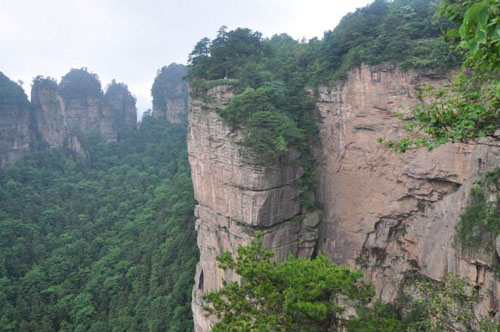 凤凰古城旅游大概多少钱,凤凰古城旅游现在的门票是多少钱一张