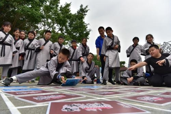 实验基地一日游,素教基地一日游作文400字四年级