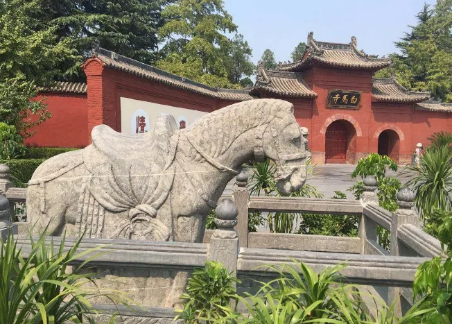 孟河一日游,游常州市新北区孟河小黄山作文