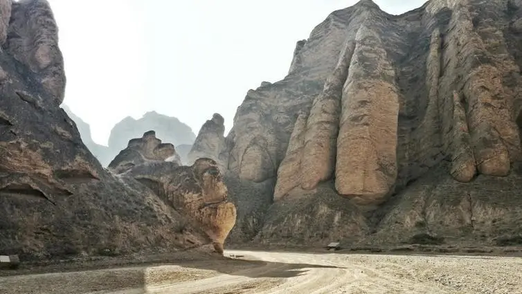 青海和甘肃有什么好玩的适合旅游的景点（甘肃青海旅游景点大全）