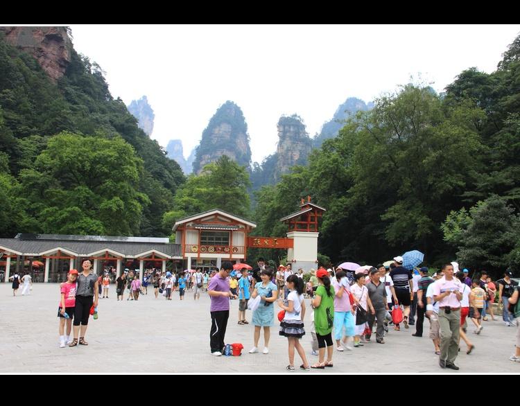 张家界自由行旅游路线攻略（宝峰湖景点自由行）