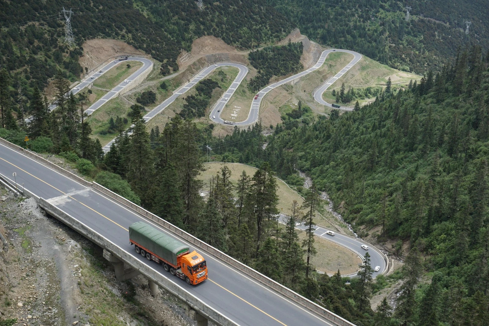 旅游团艳遇,为什么旅游途中容易发生艳遇