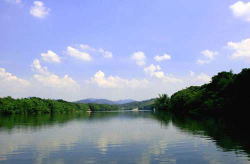 湖心岛旅游风景区,湖心岛旅游风景区的景区介绍