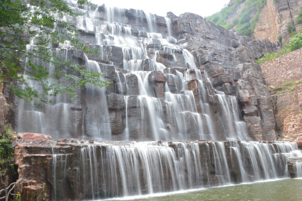 龙潭大峡谷旅游门票价格,龙潭大峡谷门票多少钱