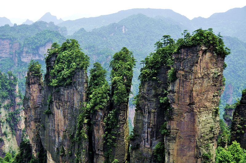 张家界周边有哪些旅游景点（张家界周边旅游景点）