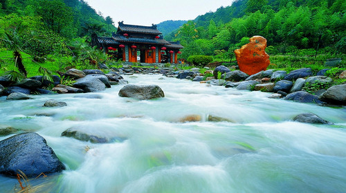 桐庐漂流一日游,去桐庐哪的漂流好玩啊