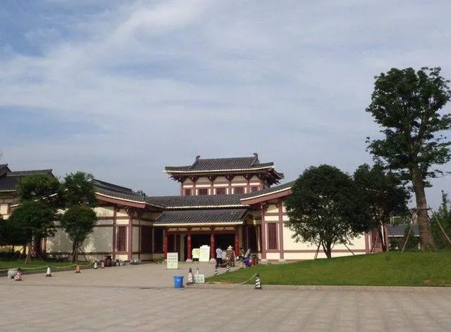 请问金山朱泾的东林寺门票多少钱(上海)（旅游团上海东林寺门票）