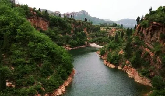 郑州机场周边旅游景点,郑州周边游玩景点有哪些