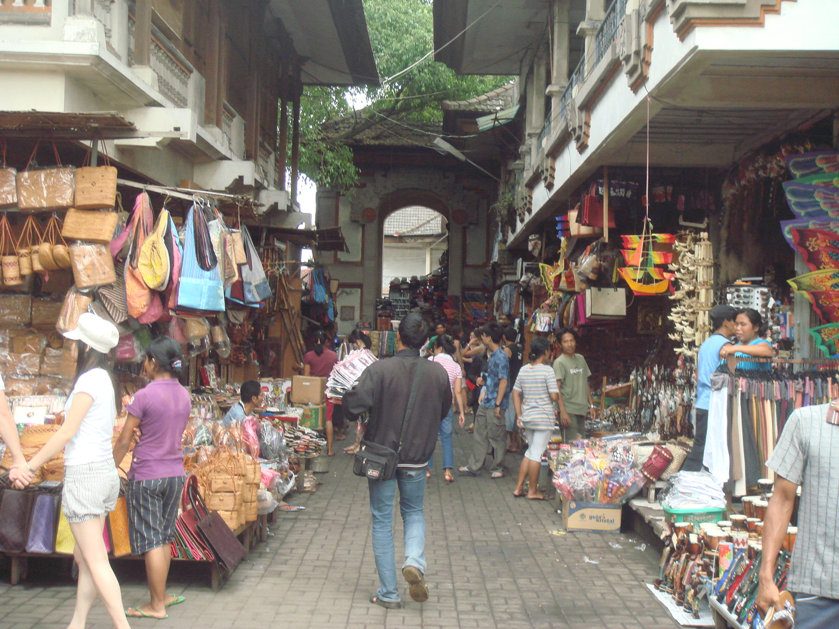 巴厘岛跟团游2天自由行攻略2015,巴厘岛跟团游有两天自由活动求两天旅行建议