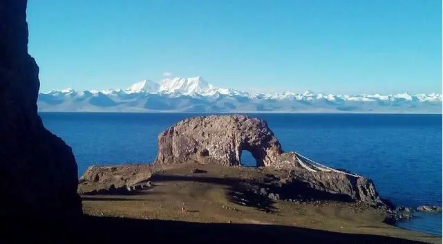 西藏旅游景点推荐,西藏旅游必去的几个地方