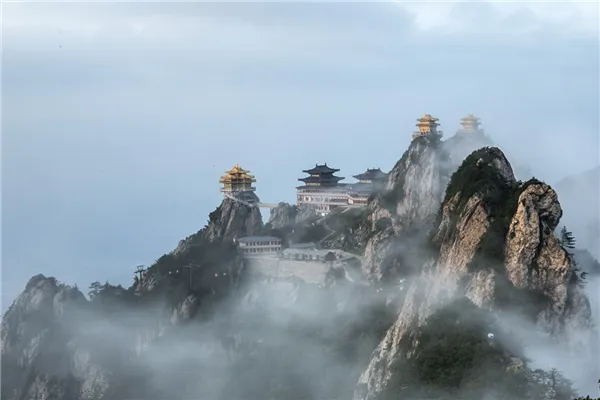 老君山旅游风景区,老君山景区好玩吗