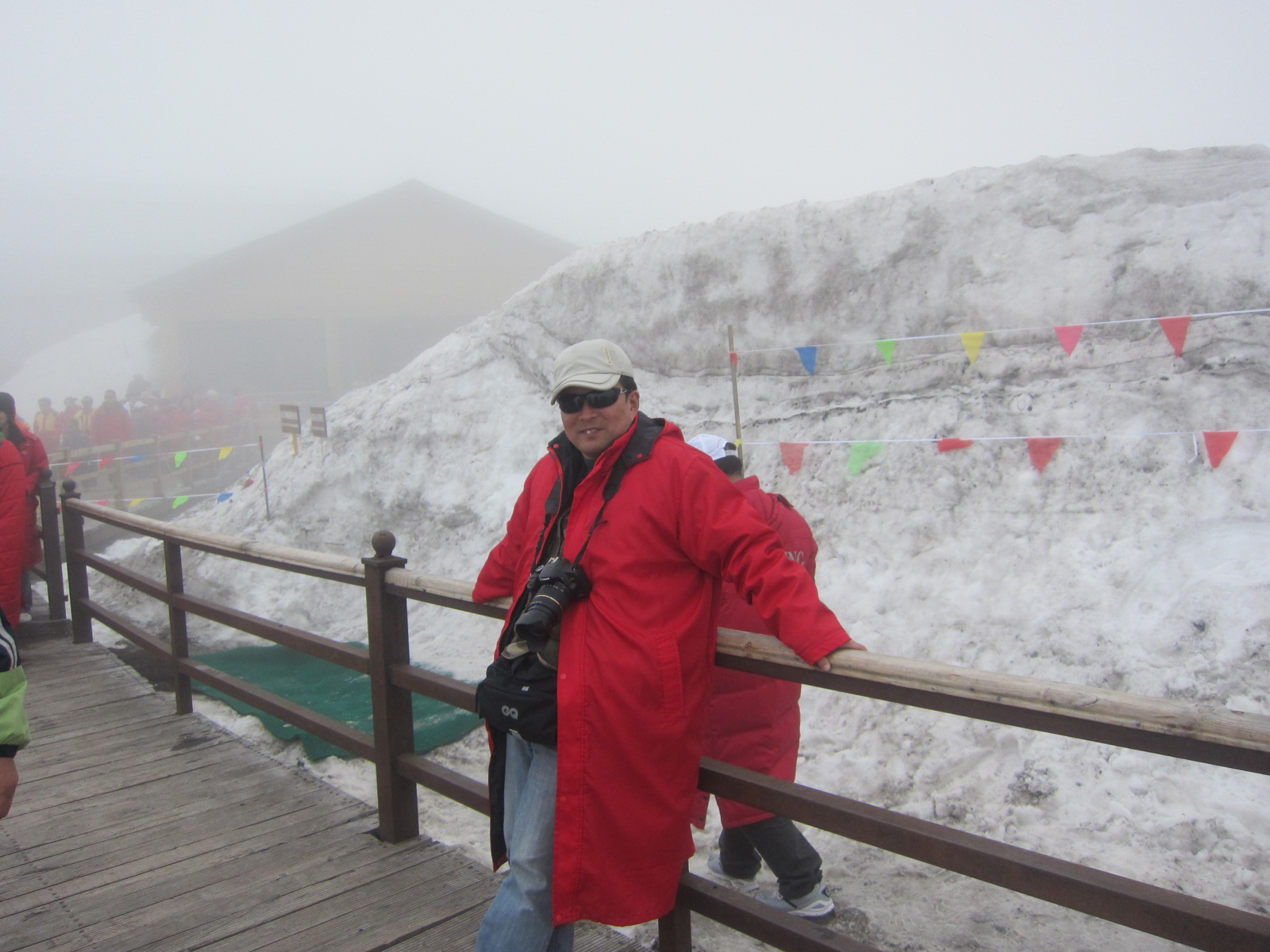 丽江到玉龙雪山一日游,谁能给个丽江去玉龙雪山一日游的计划